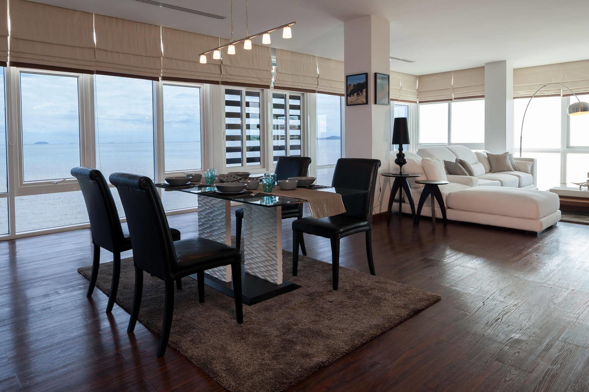Musselana Condominium Jomtien Beach Esterno foto