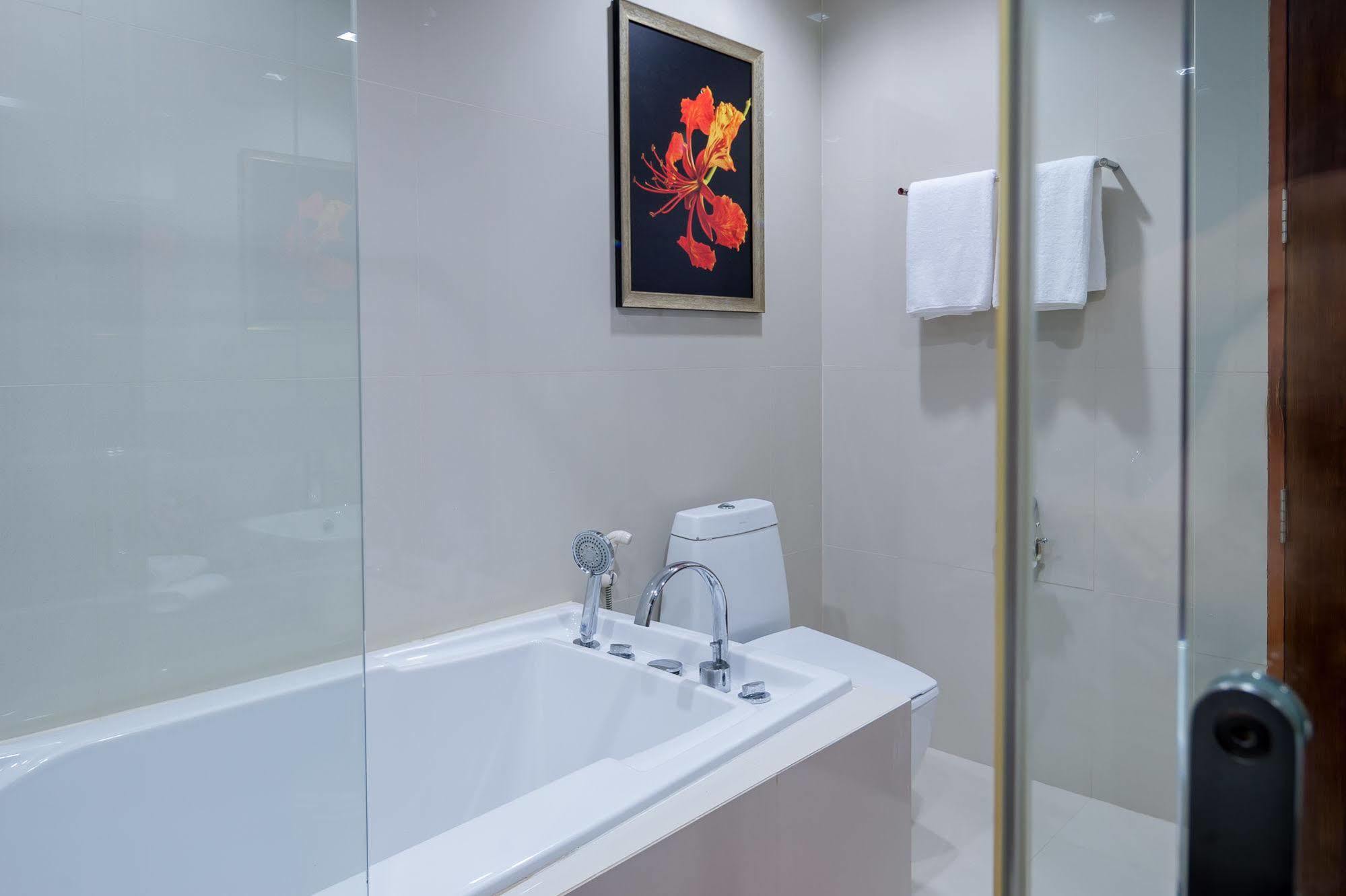 Musselana Condominium Jomtien Beach Esterno foto