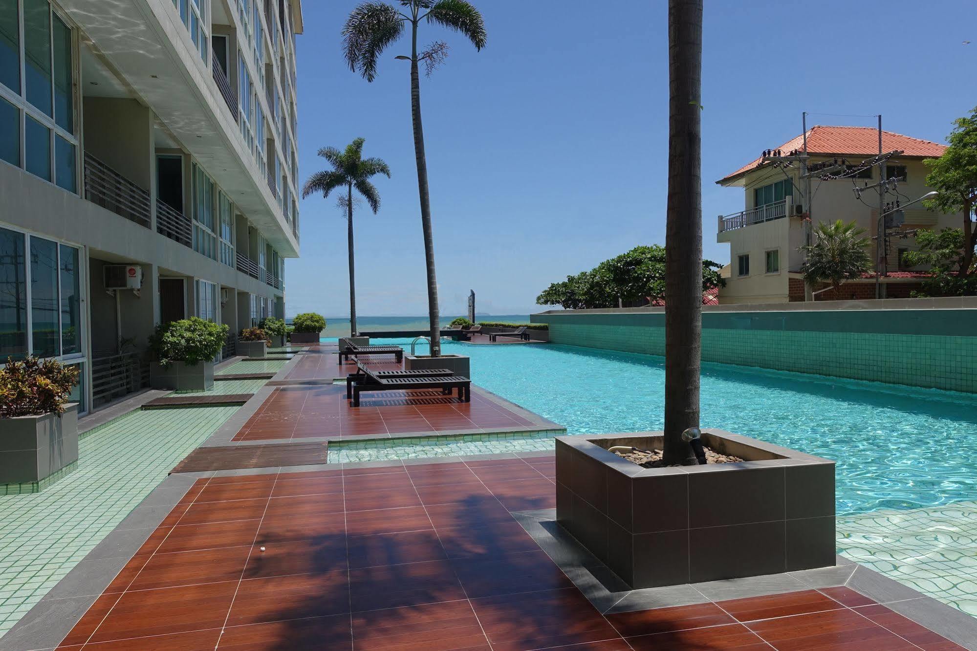 Musselana Condominium Jomtien Beach Esterno foto