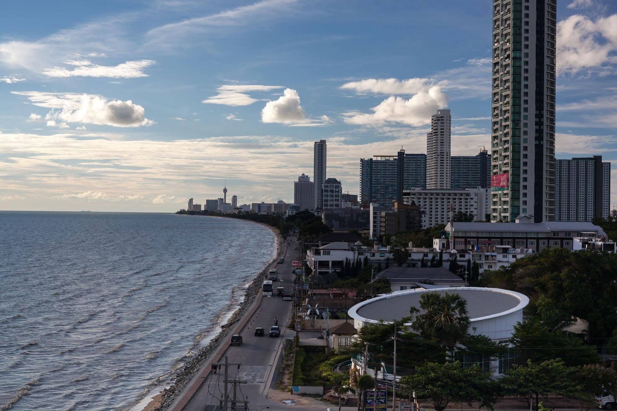Musselana Condominium Jomtien Beach Esterno foto